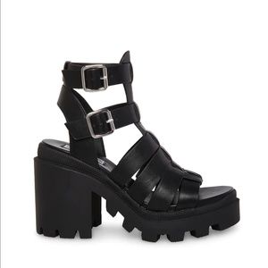 STEVE MADDEN - Cosmic Black Lug Platform Strappy Sandal - WORN ONCE